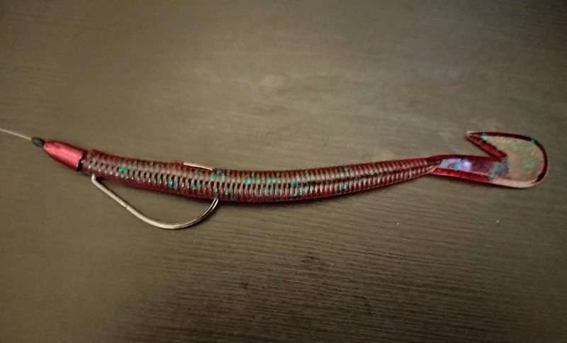 an image of a texas rigged magnum zoom ultravibe speed worm