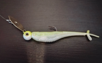 a chartreuse and white willowvibe with a mooch minnow trailer