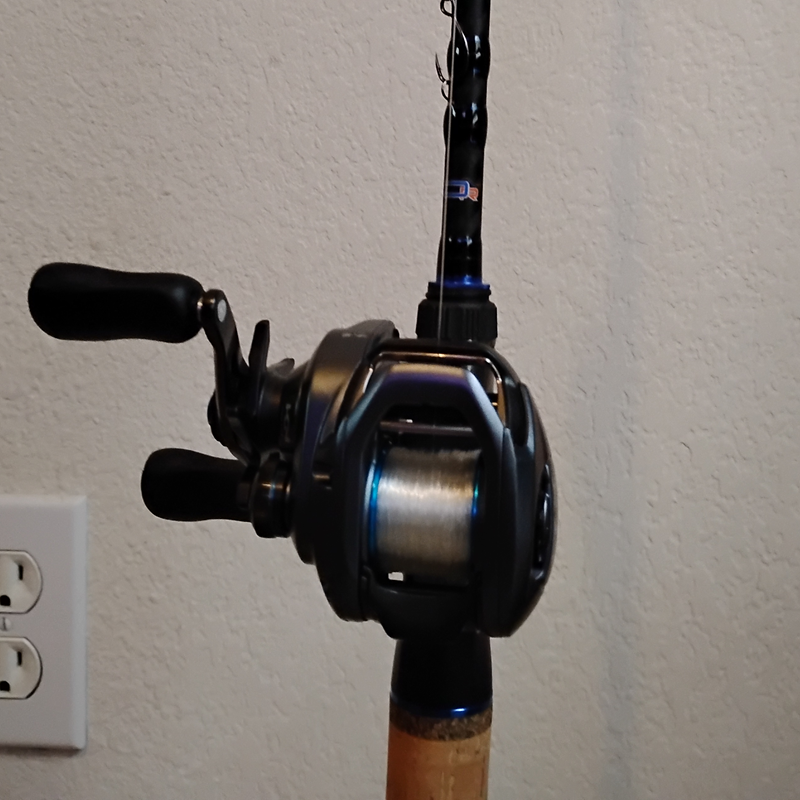 an image of a shimano slx xt a casting reel